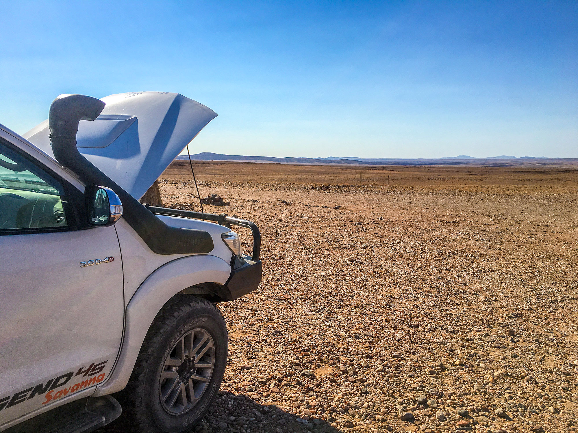 Toyota Hilux 4x4 broken down in Namib Desert, Namibia, Africa