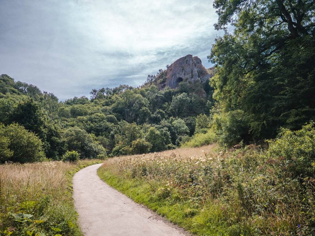 Thor&rsquo;s Cave in the Dovedale valley