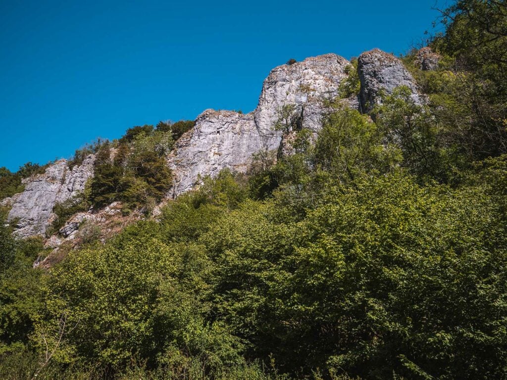 Limestone structures in the Dove Valley, Peak District