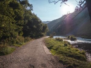 The walk from Dovedale car park to the Stepping Stones in the Peak District National Park