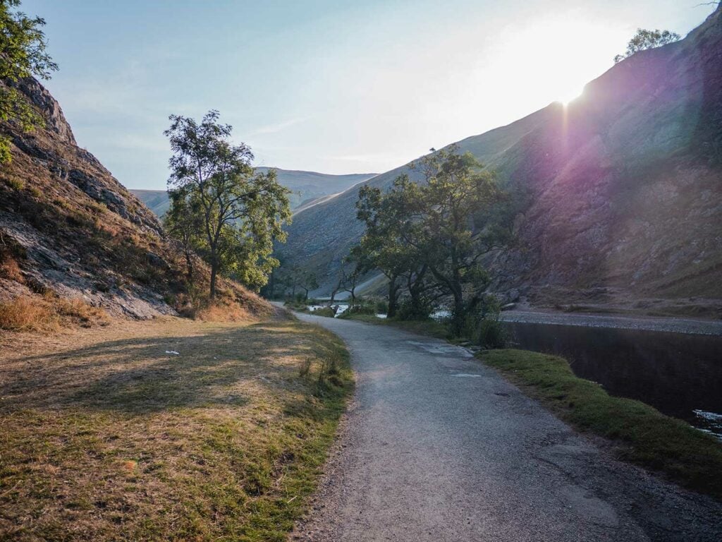 The path from Dovedale carpark to the stepping stones