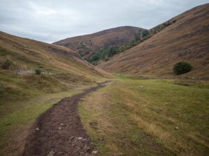 The path through Lin Dale to the Stepping Stones