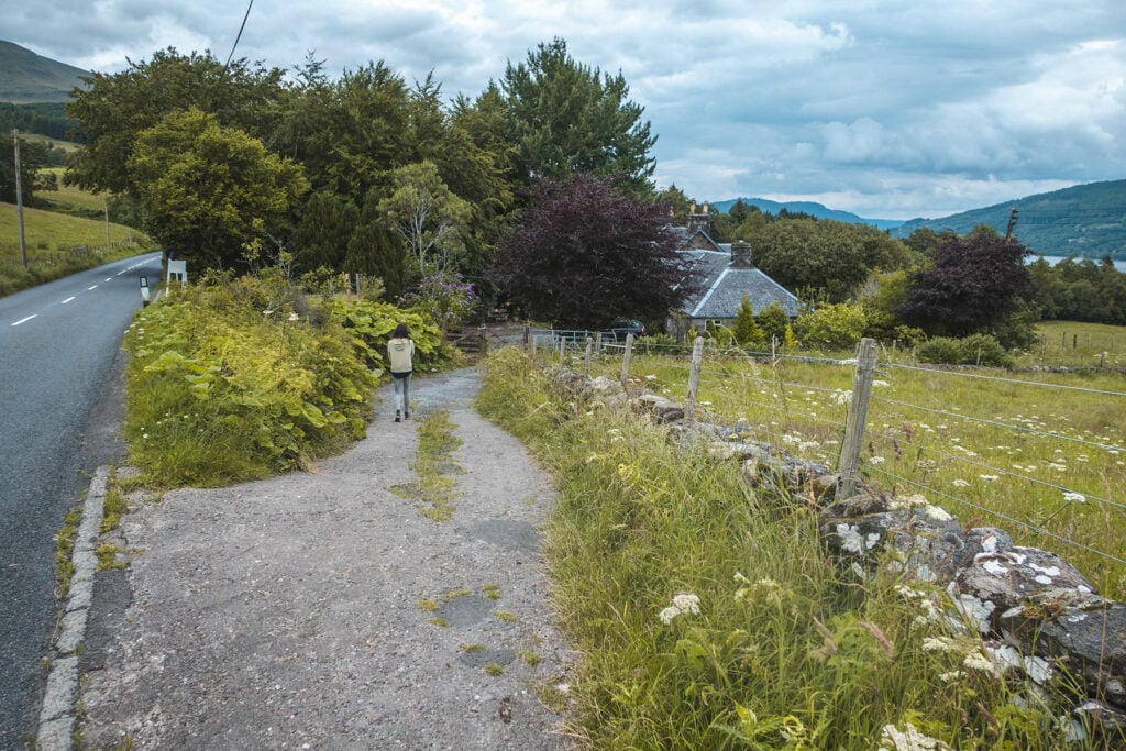 The pathway to The Old Village of Lawers