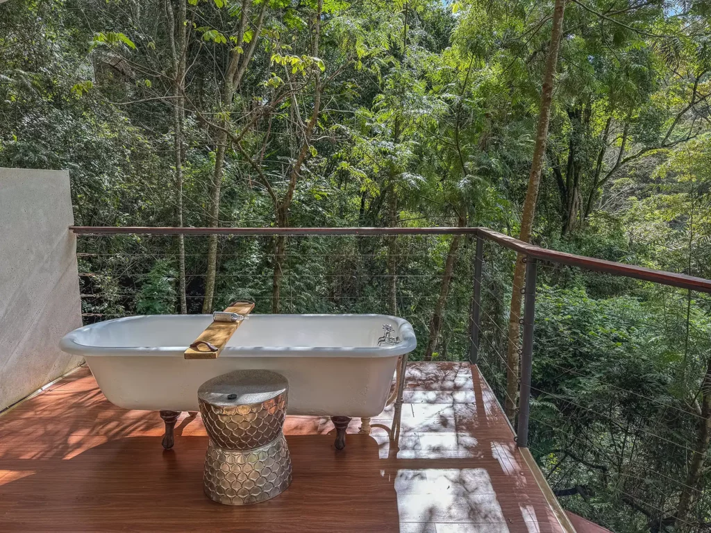 Outdoor bathtub in our accommodation in Nairobi, Kenya