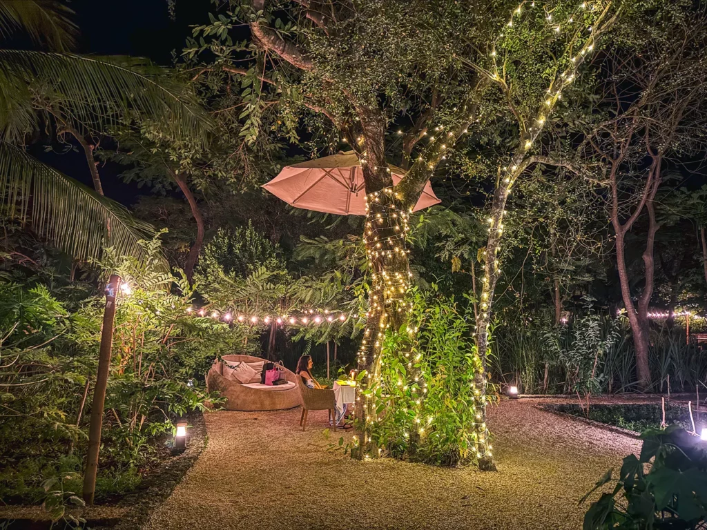 Having dinner and drinks at my hotelm Zanzibar